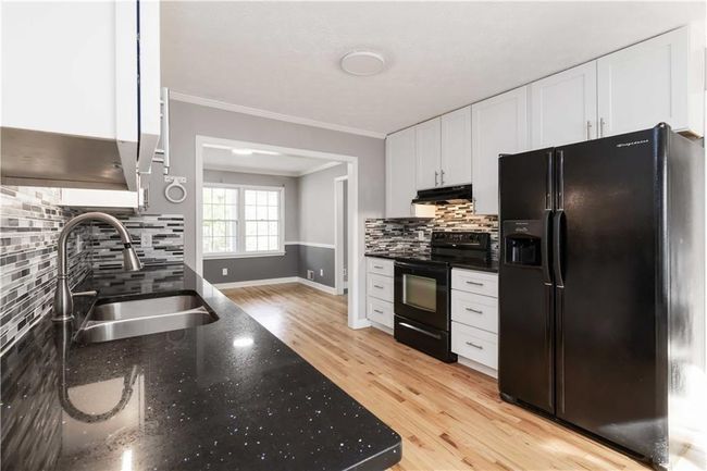 2142 Graystone Pkwy, House other with 3 bedrooms, 2 bathrooms and null parking in Grayson GA | Image 6
