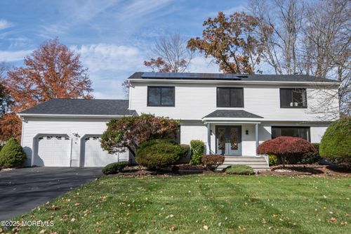 12 Pence Rd, Manalapan, NJ, 07726-4307 | Card Image