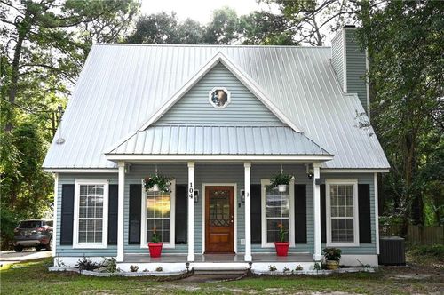 104 Crestview Cir, Daphne, AL, 36526-7924 | Card Image