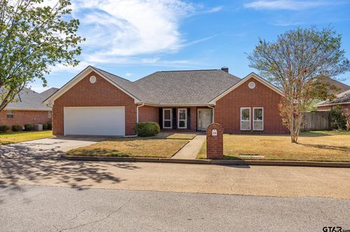 810 Hummingbird Ln, Whitehouse, TX, 75791-3686 | Card Image