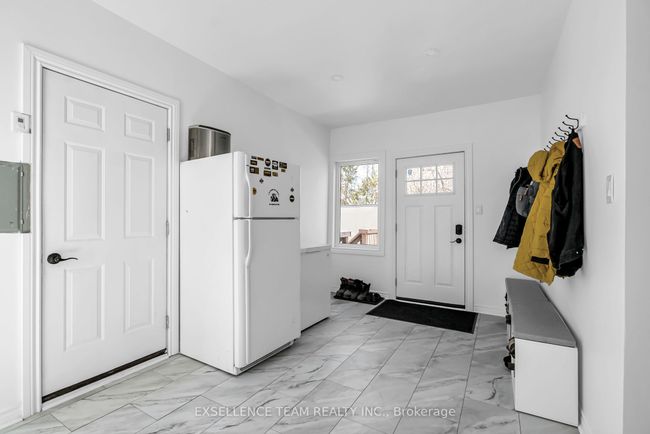 1654 County Rd, House other with 4 bedrooms, 2 bathrooms and 6 parking in Dunvegan ON | Image 24