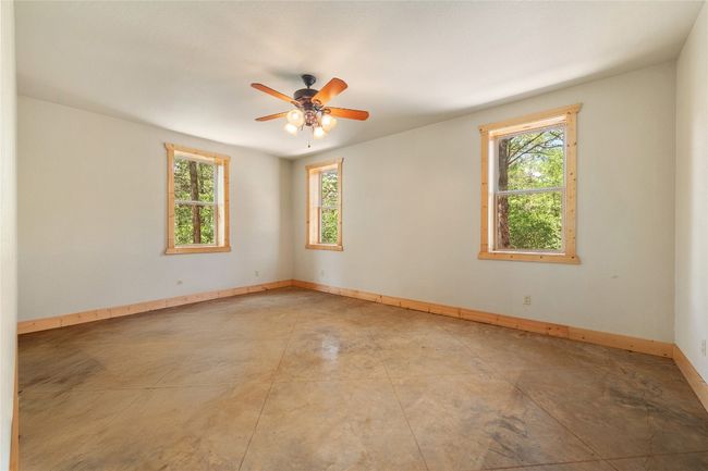 136 Red Fox Ln, Home with 5 bedrooms, 6 bathrooms and 6 parking in Bastrop TX | Image 24