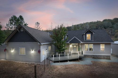 16002 Brewer Rd, Grass Valley, CA, 95949-7001 | Card Image