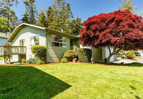 4114 Kingsway, Anacortes, WA, 98221-3218 | Card Image