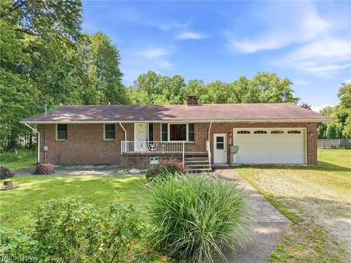 4100 E Broad St, Newton Falls, OH, 44444-1713 | Card Image