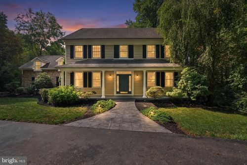 814 Saint Ann Dr, Street, MD, 21154-1653 | Card Image