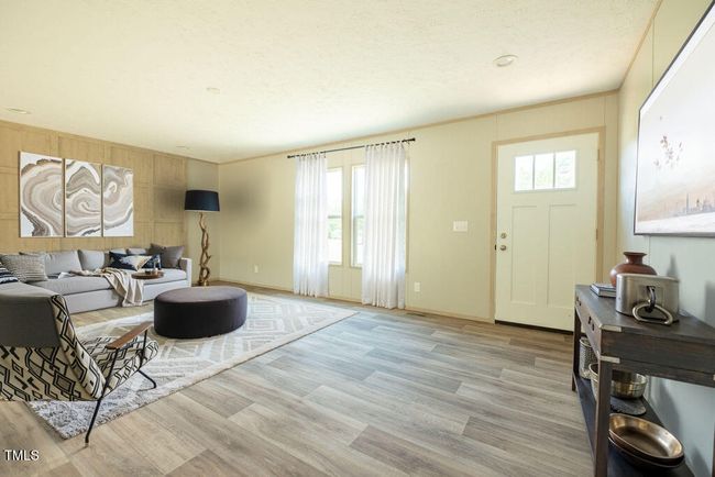 3911 Virtual Staged Living Room | Image 13