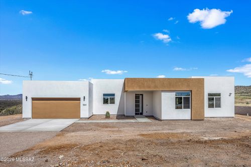1564 Pinguinos Ct, Rio Rico, AZ, 85648-7806 | Card Image