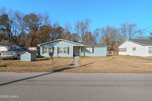 130 Chanel Dr, Varnville, SC, 29944-5361 | Card Image