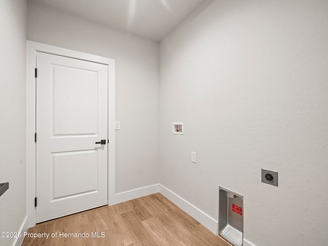 14353 Chimney Swift Rd, House other with 4 bedrooms, 2 bathrooms and null parking in WEEKI WACHEE FL | Image 18