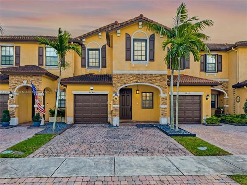 3740 Ne 3rd Ct, Homestead, FL, 33033-6228 | Card Image