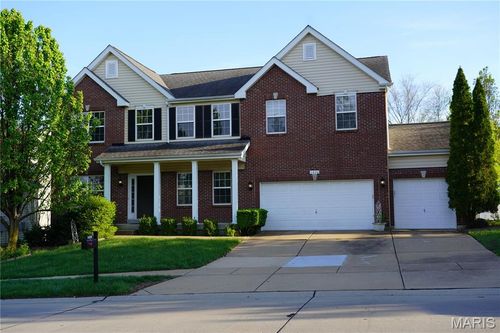 1420 Fenway Dr, Fenton, MO, 63026-2336 | Card Image