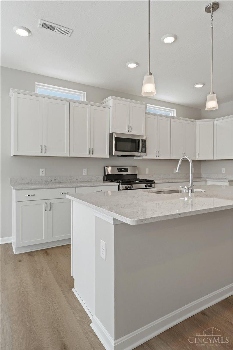 Residential Lease in Liberty Twp 4