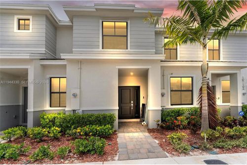 453-453 Ne 13th St, Florida City, FL, 33034-4897 | Card Image