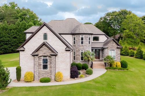 740 N Alamosa Dr, Boiling Springs, SC, 29316-7016 | Card Image