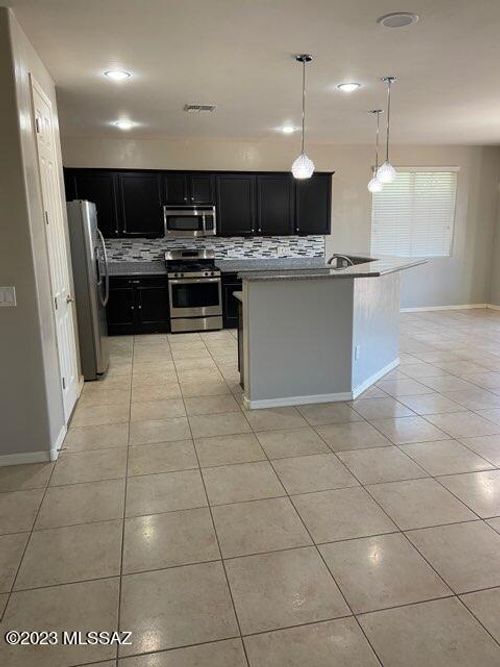 3411 W Tailfeather Drive, Marana, AZ, 85658 | Card Image