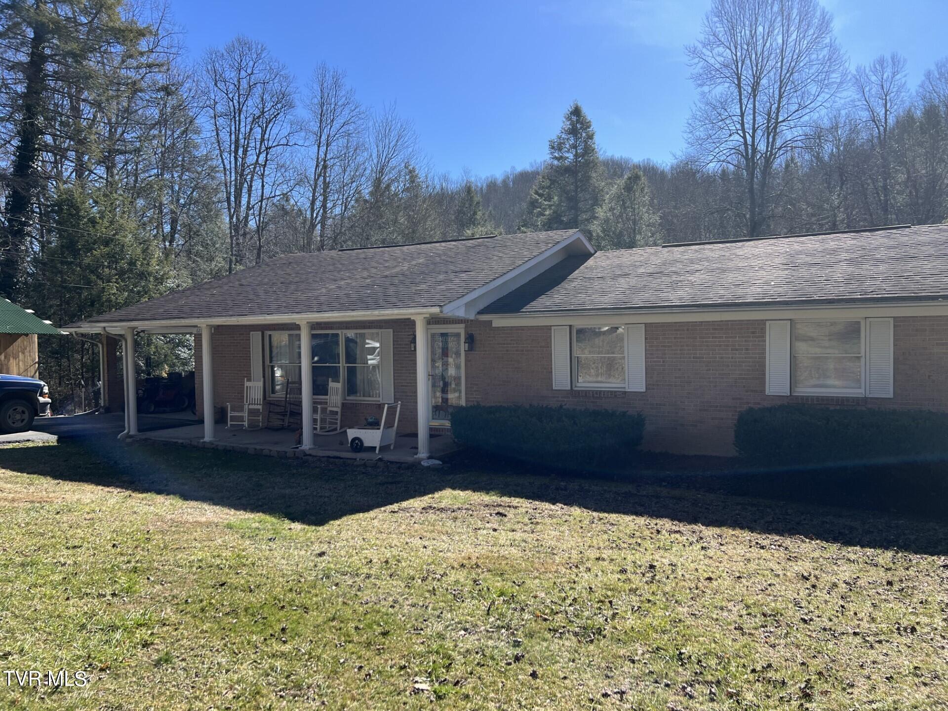 Laurel Grove Rd, Norton, VA 24273