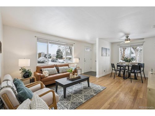 3551 Olive St, Denver, CO, 80207-1523 | Card Image