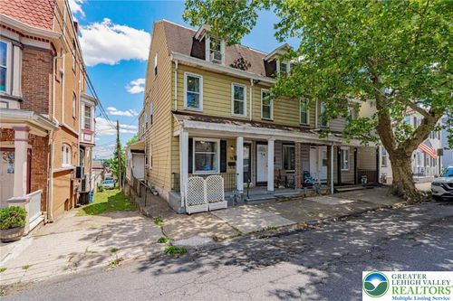 18 S 14th St, EASTON, PA, 18042-4082 | Card Image