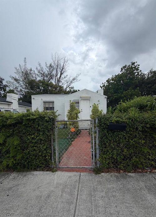 1176 Nw 58th Ter, Miami, FL, 33127-1332 | Card Image