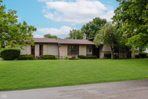 842 Wayside Ln, Anderson, IN, 46011-2326 | Card Image