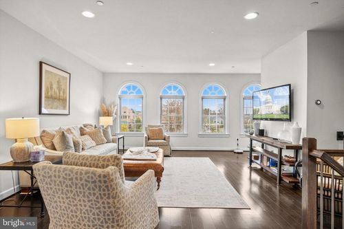 19237 Abbey Manor Dr, BROOKEVILLE, MD, 20833-3293 | Card Image