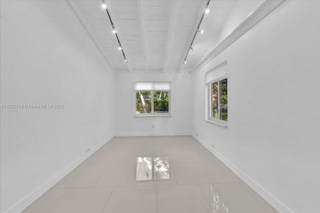 7341 Sw Sw 64 Court, House other with 3 bedrooms, 2 bathrooms and null parking in South Miami FL | Image 24