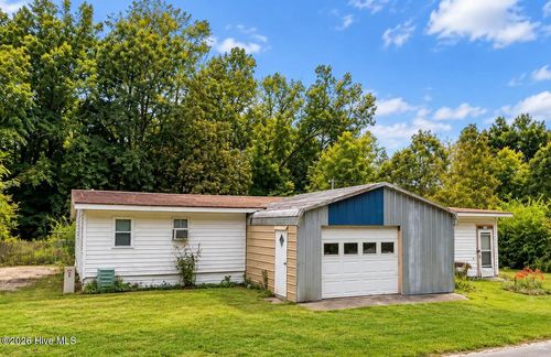 139 Sawyer Rd, Bayboro, NC, 28515-9782 | Card Image