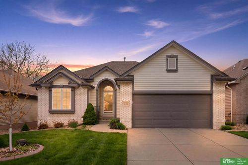 10032 S 172nd Cir, Omaha, NE, 68136-1922 | Card Image