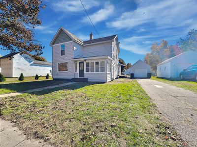 213 W Saint Joseph Street, House other with 3 bedrooms, 1 bathrooms and null parking in Lawrence MI | Image 1