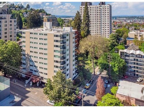 803-2211 Sw Park Pl, Portland, OR, 97205-1103 | Card Image