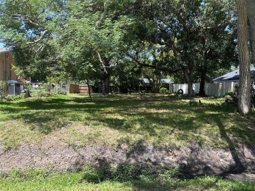 9674 8th Ave, ORLANDO, FL, 32824-7272 | Card Image