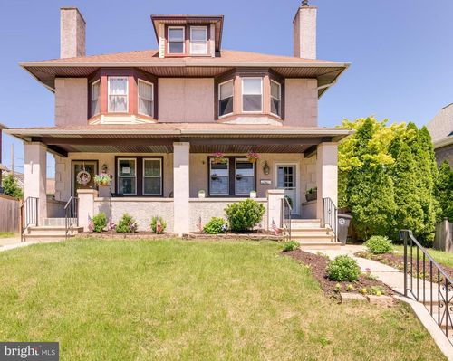 326 E 11th Ave, CONSHOHOCKEN, PA, 19428-1522 | Card Image