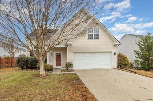 3929 Lake Meadow Dr, Jamestown, NC, 27282-7534 | Card Image