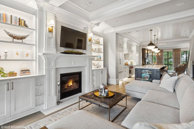 2 - 2633 N Mildred Ave, Condo with 4 bedrooms, 3 bathrooms and 1 parking in CHICAGO IL | Image 11
