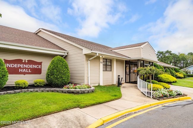 B - 20 Lexington Dr, Home with 2 bedrooms, 2 bathrooms and 1 parking in Whiting NJ | Image 37