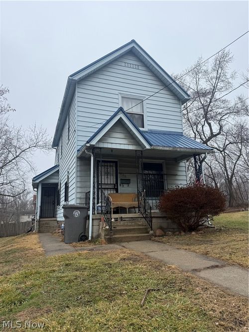 222 Seneca St, Youngstown, OH, 44510-1341 | Card Image