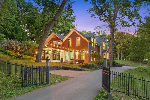 18150 Shavers Ln, Wayzata, MN, 55391-2740 | Card Image