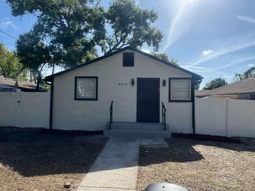 8315 N 14th St, TAMPA, FL, 33604-3331 | Card Image