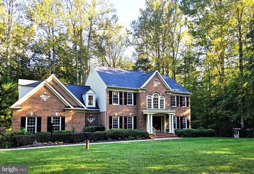 11901 Chapel Rd, CLIFTON, VA, 20124-1914 | Card Image