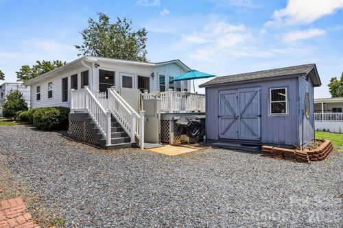 111 Scenic View Ln, New London, NC, 28127 | Card Image