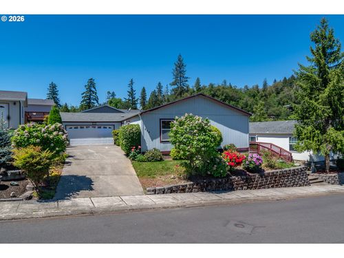 133 Brenda Pl, Canyonville, OR, 97417-8729 | Card Image