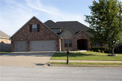 8255 La Scala Ave, Springdale, AR, 72762-4268 | Card Image