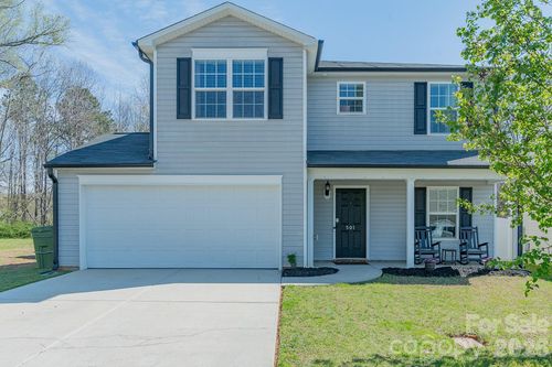 501 Caden Village Cir, Lexington, NC, 27295-8375 | Card Image
