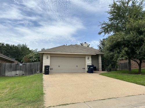 1105 Waynesboro Ct, College Station, TX, 77845-3997 | Card Image