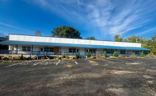 9310 E State Highway 76, Branson West, MO, 65737-9693 | Card Image