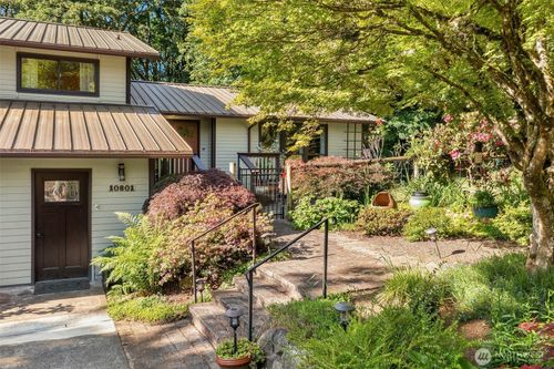 10801 Sw 238th St, Vashon, WA, 98070-7605 | Card Image