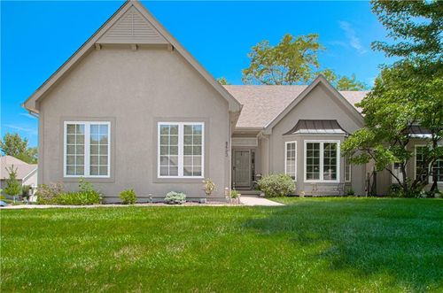 8623 N Liston Ave, Kansas City, MO, 64154-3758 | Card Image