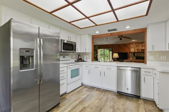 20 Palm Circle Dr, House other with 2 bedrooms, 2 bathrooms and 2 parking in INGLIS FL | Image 19
