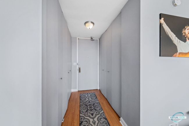 APT-1615 - 655 W Irving Park Rd, Condo with 1 bedrooms, 1 bathrooms and 1 parking in Chicago IL | Image 8